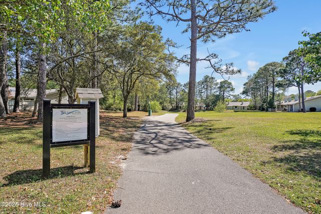 221 Inland Greens Circle, Wilmington, NC 28405