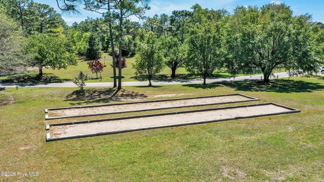 221 Inland Greens Circle, Wilmington, NC 28405