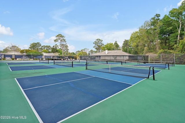 221 Inland Greens Circle, Wilmington, NC 28405