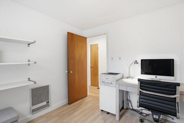 9 Pinewood Ave, Beverly, MA 01915