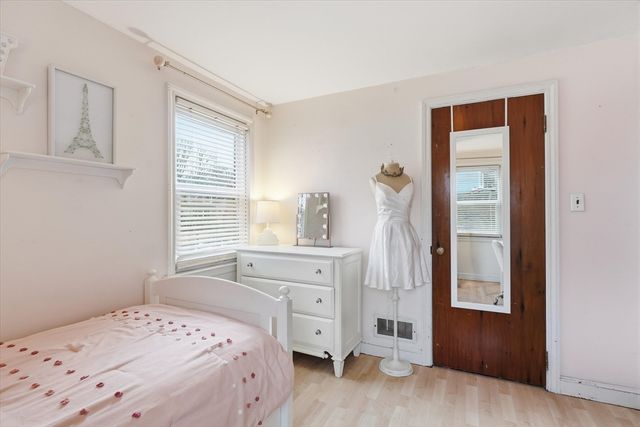 9 Pinewood Ave, Beverly, MA 01915