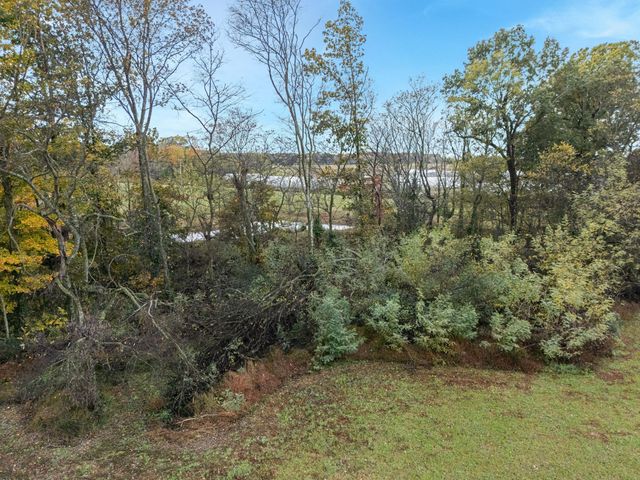 5867 Borthick Rd, Springfield, TN 37172