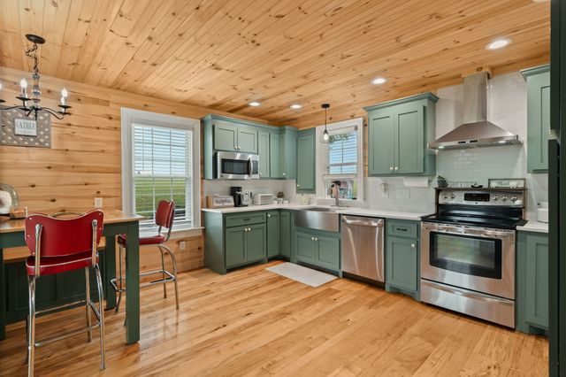 5867 Borthick Rd, Springfield, TN 37172