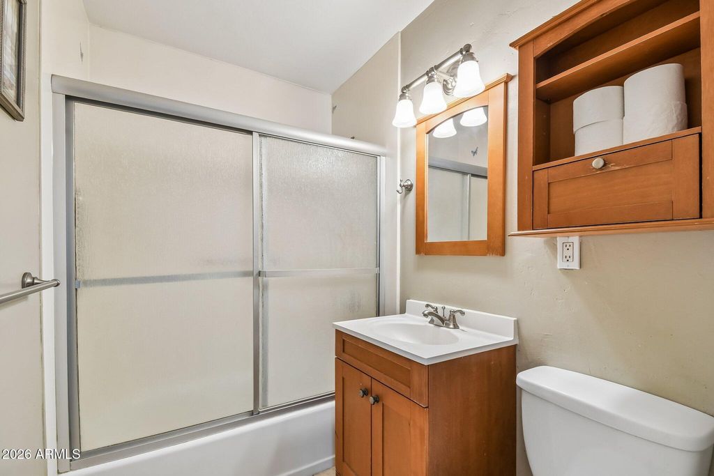 Image 12 of property listing at 1509 E 3rd Avenue, Mesa, AZ 85204