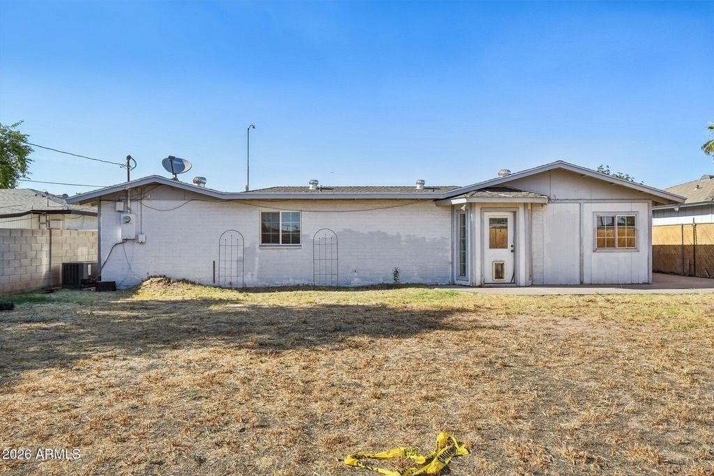 Image 28 of property listing at 1509 E 3rd Avenue, Mesa, AZ 85204