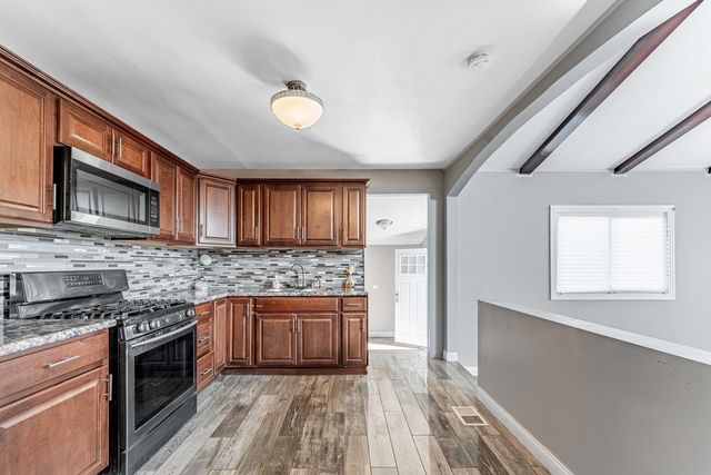16332 Kedzie Avenue, Markham, IL 60428