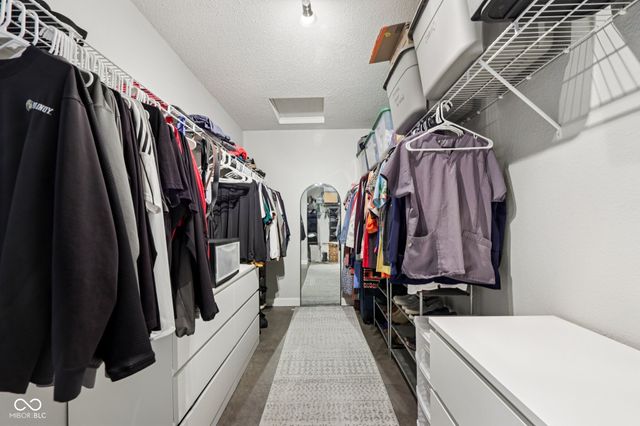 5724 Apple Branch Court, Indianapolis, IN 46237