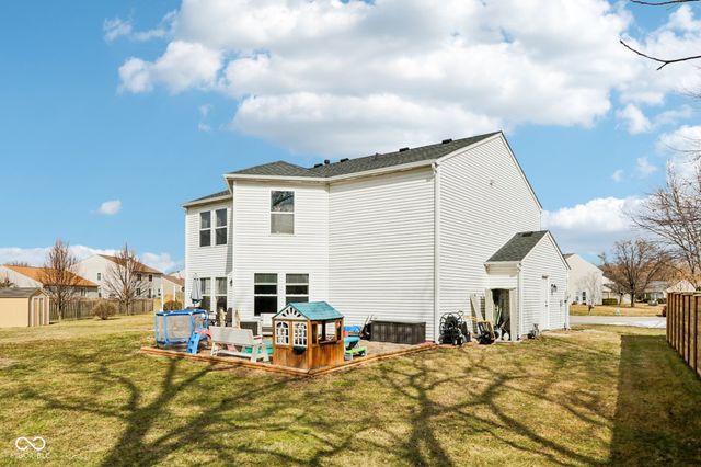 5724 Apple Branch Court, Indianapolis, IN 46237