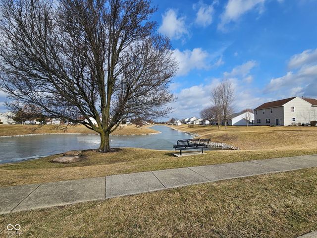 5724 Apple Branch Court, Indianapolis, IN 46237