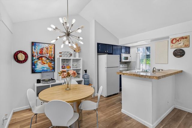 3018 S 1st ST 205, Austin, TX 78704
