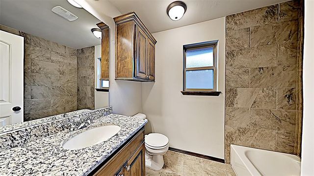 11025 SW 33rd Street, Yukon, OK 73099