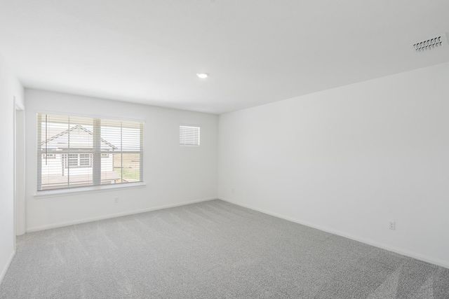128 Desert Hare DR, Jarrell, TX 76537