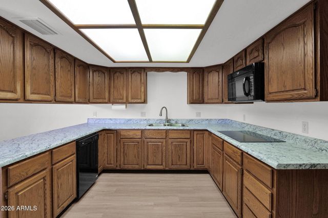 507 W KNOX Road, Chandler, AZ 85225