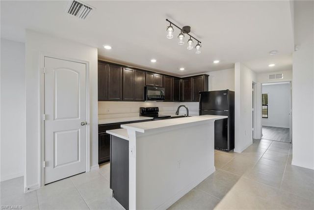 814 La Salle AVE, Fort Myers, FL 33913