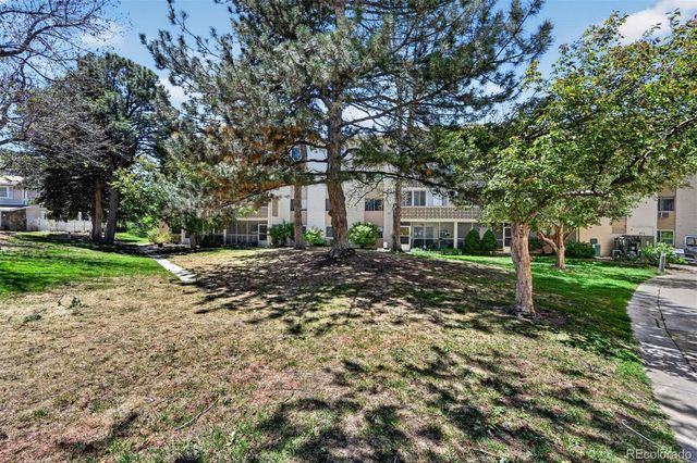 3184 S Heather Gardens Way 408, Aurora, CO 80014