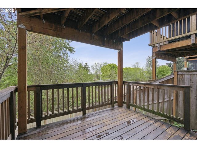 15630 Se VIVIAN Way, Happy Valley, OR 97086