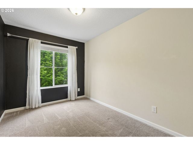 15630 Se VIVIAN Way, Happy Valley, OR 97086