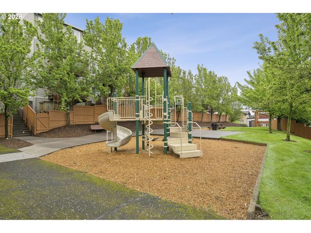 15630 Se VIVIAN Way, Happy Valley, OR 97086