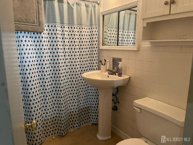 2705 Woodbridge Avenue, Edison, NJ 08817