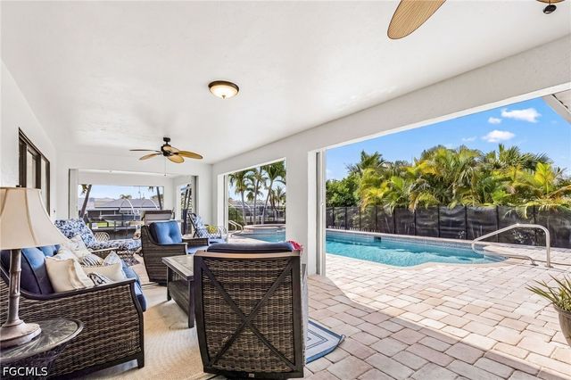 2805 8th AVE, St James City, FL 33956