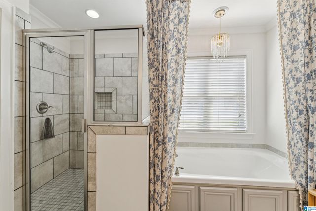 1033 EVAN CIRCLE, Chelsea, AL 35043