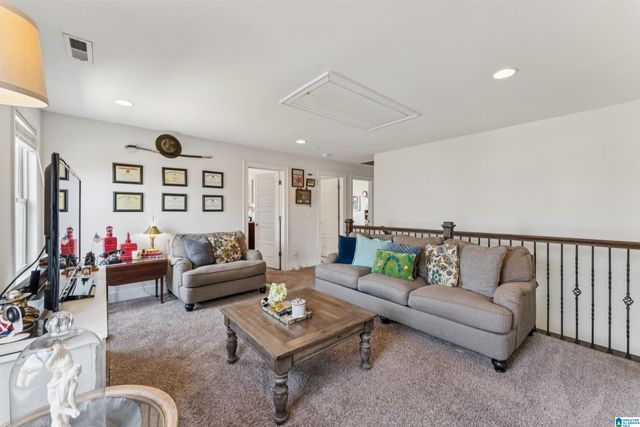 1033 EVAN CIRCLE, Chelsea, AL 35043