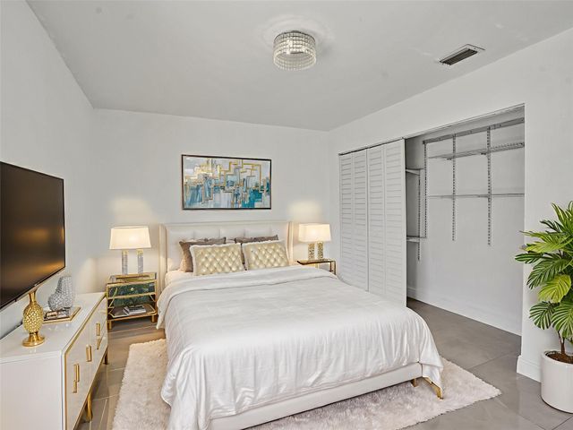 1257 NW 91st Ave, Coral Springs, FL 33071