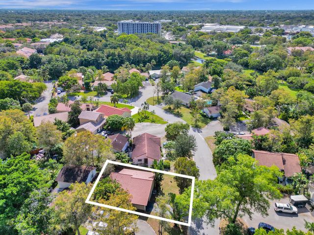1257 NW 91st Ave, Coral Springs, FL 33071