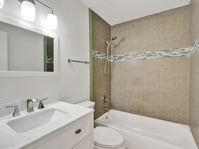 1257 NW 91st Ave, Coral Springs, FL 33071