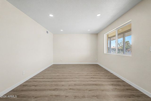 5602 W VIRGINIA Avenue, Phoenix, AZ 85035