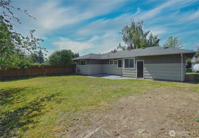 10746 63rd Avenue S, Seattle, WA 98178