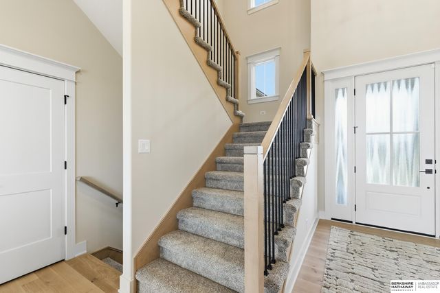 10109 Laramie Street, Papillion, NE 68046