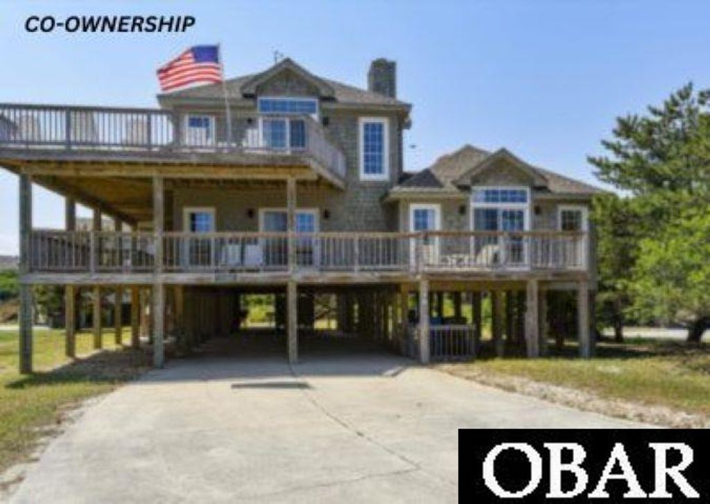 Image 1 of property listing at 140 N Spinnaker Court Lot #20, Duck, NC 27949
