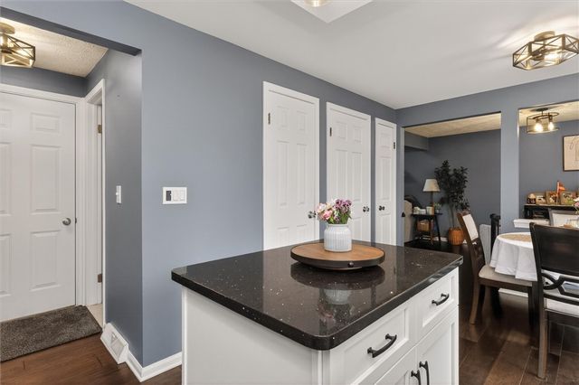 67 Eaglesfield Way, Perinton, NY 14450
