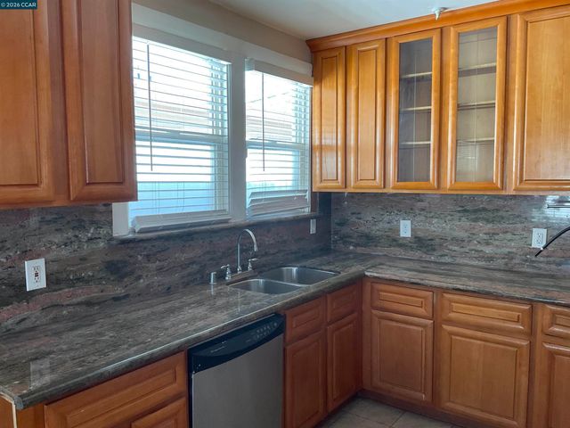 2359 CHURCH, Oakland, CA 94603