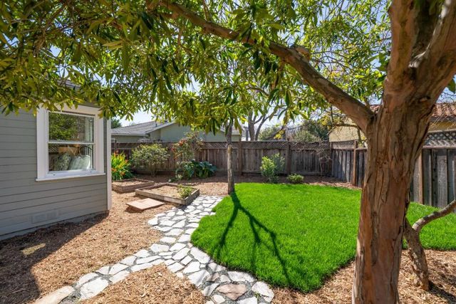 3 Delmar Court, Redwood City, CA 94063