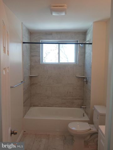 630 E PRICE ST, Philadelphia, PA 19144