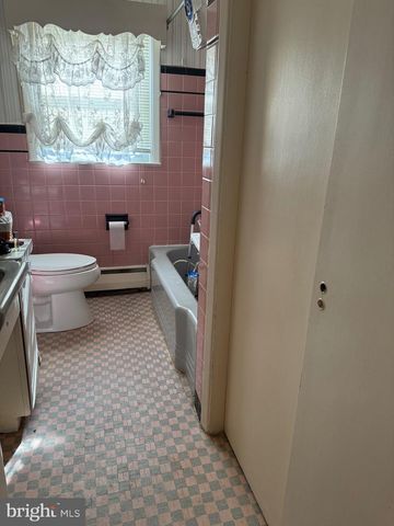 1215 MILLTOWN RD, Wilmington, DE 19808