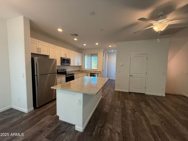 22125 N 29TH Avenue 147, Phoenix, AZ 85027