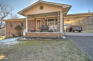 9867 Middle Wallens Creek Road, Jonesville, VA 24263