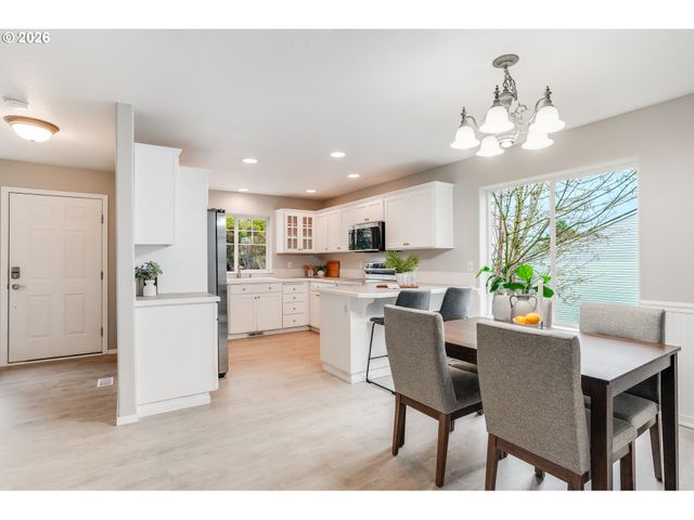 22436 Sw MEISSINGER Pl, Sherwood, OR 97140