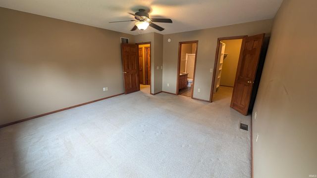 2725 Sweet Cider Road, Fort Wayne, IN 46818