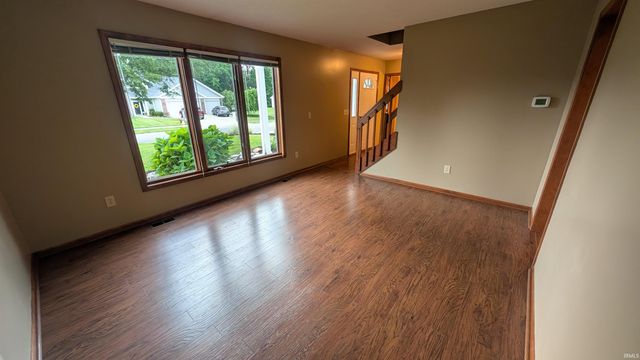 2725 Sweet Cider Road, Fort Wayne, IN 46818