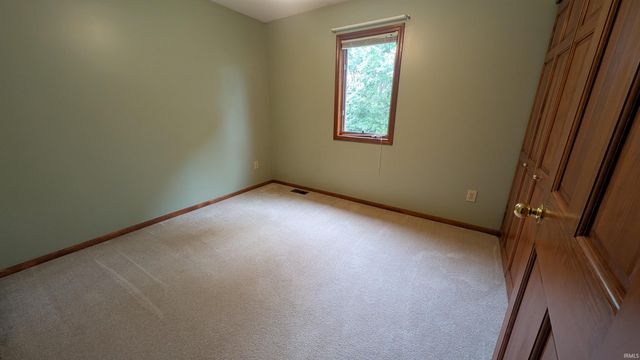 2725 Sweet Cider Road, Fort Wayne, IN 46818