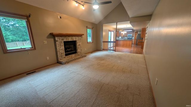 2725 Sweet Cider Road, Fort Wayne, IN 46818