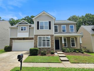 13514 Delstone Drive, Huntersville, NC 28078