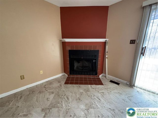 1896 Georgia Drive, Whitehall Twp, PA 18052