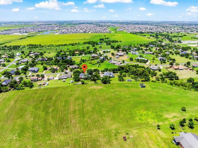 308 Morningside CIR, Hutto, TX 78634