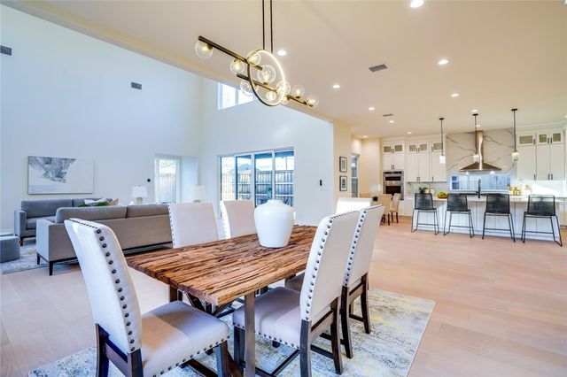 3611 S Versailles Avenue, Dallas, TX 75209