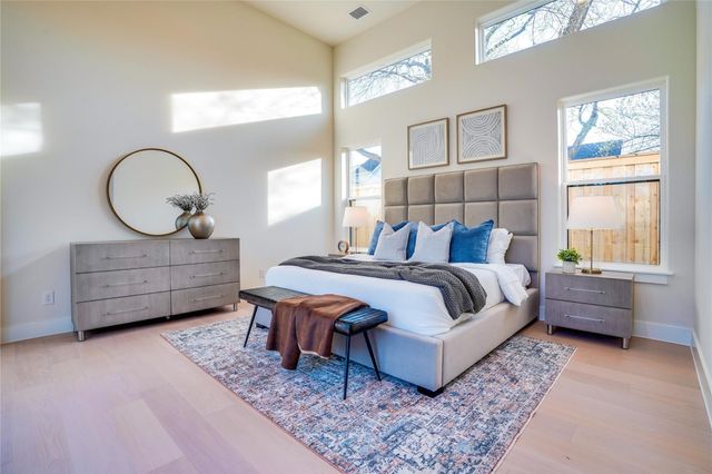 3611 S Versailles Avenue, Dallas, TX 75209